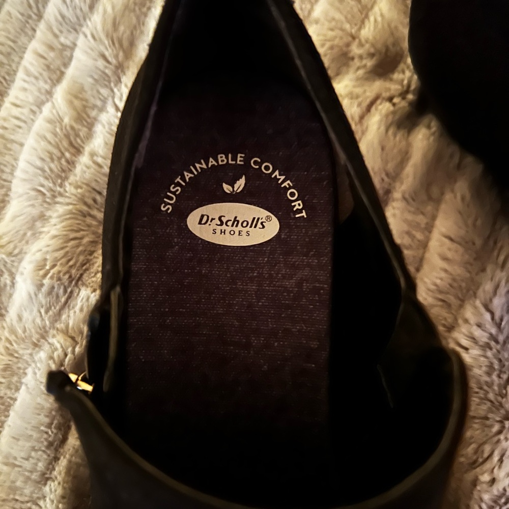 Black Dr. Scholls booties